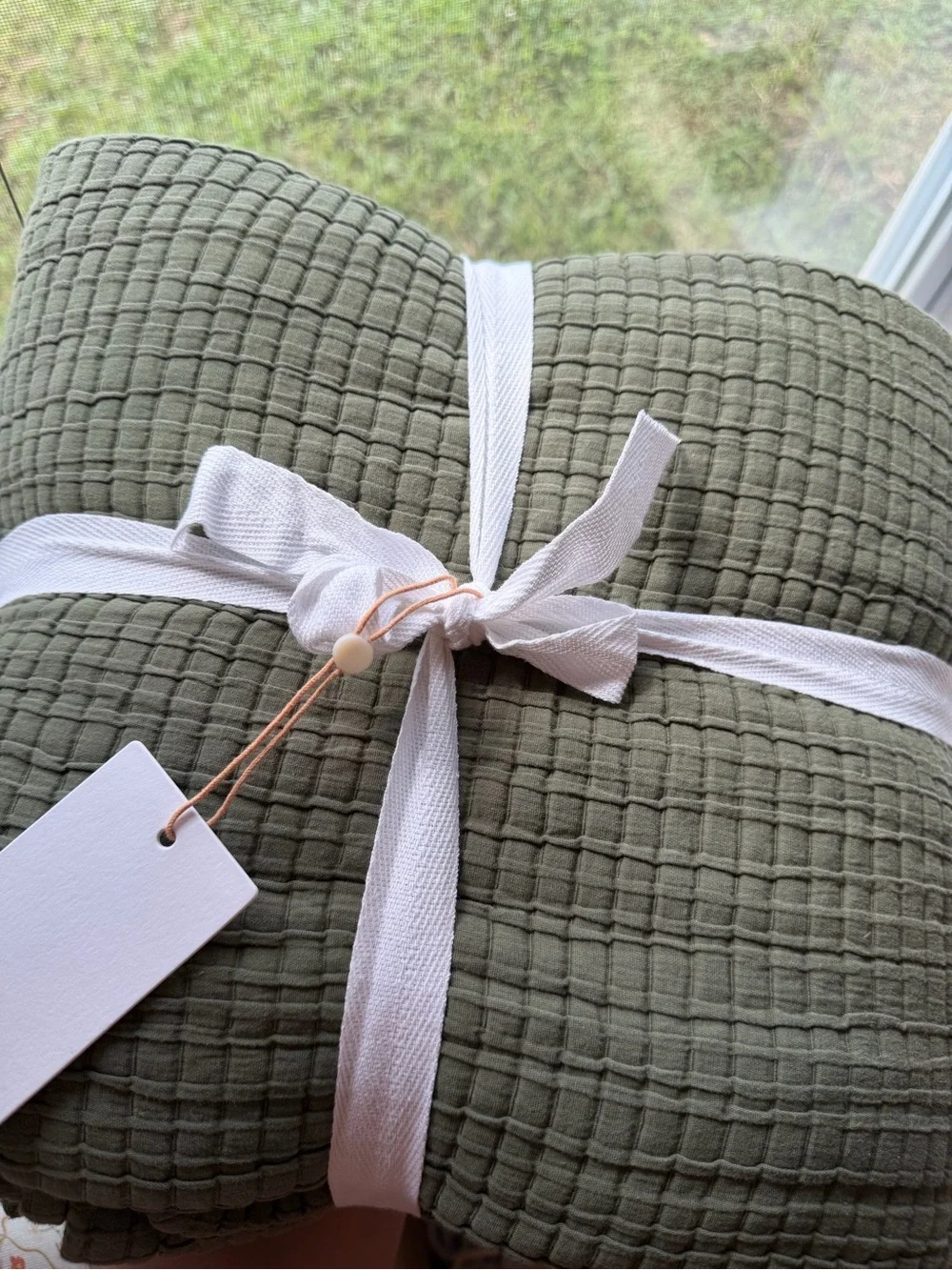 Quince Organic Ribbed Cotton Coverlet In Olive, King/Cal King